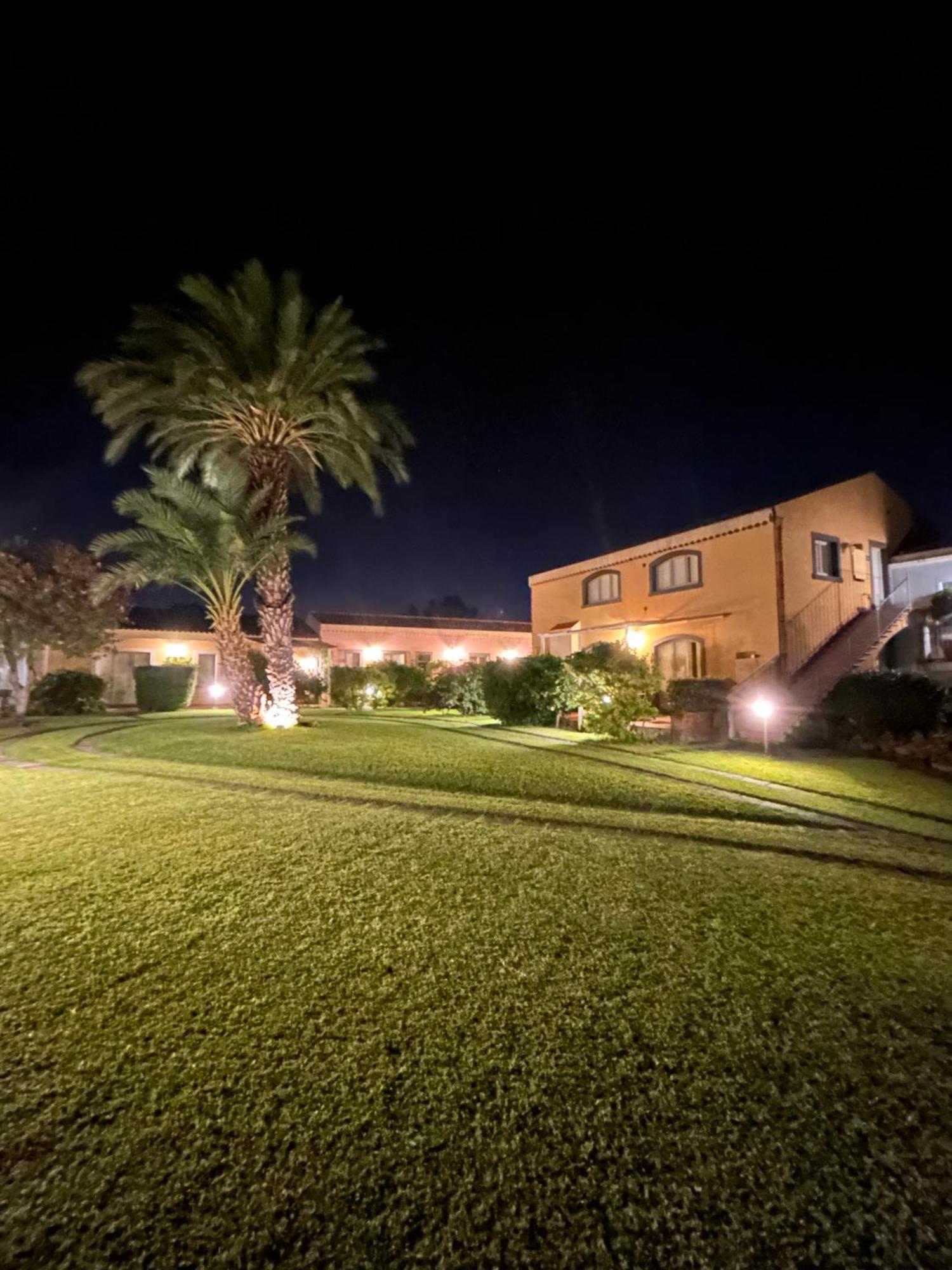 Torre Archirafi Resort Рипосто Екстериор снимка