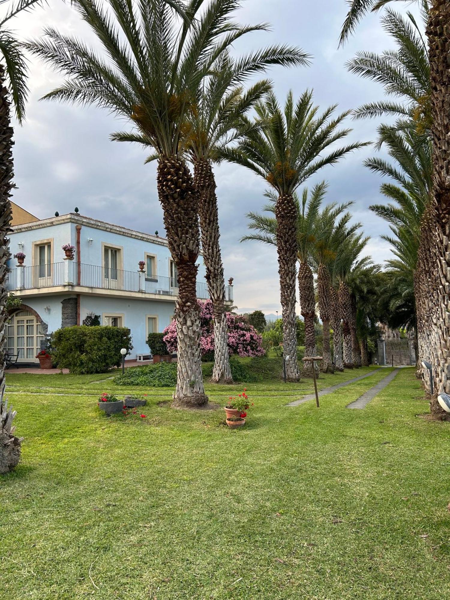 Torre Archirafi Resort Рипосто Екстериор снимка